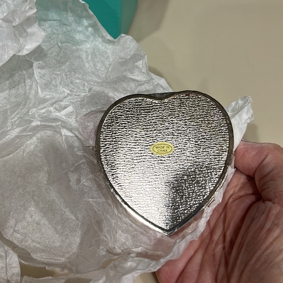Silver Heart trinket box New in packaging - Picture 3 of 7
